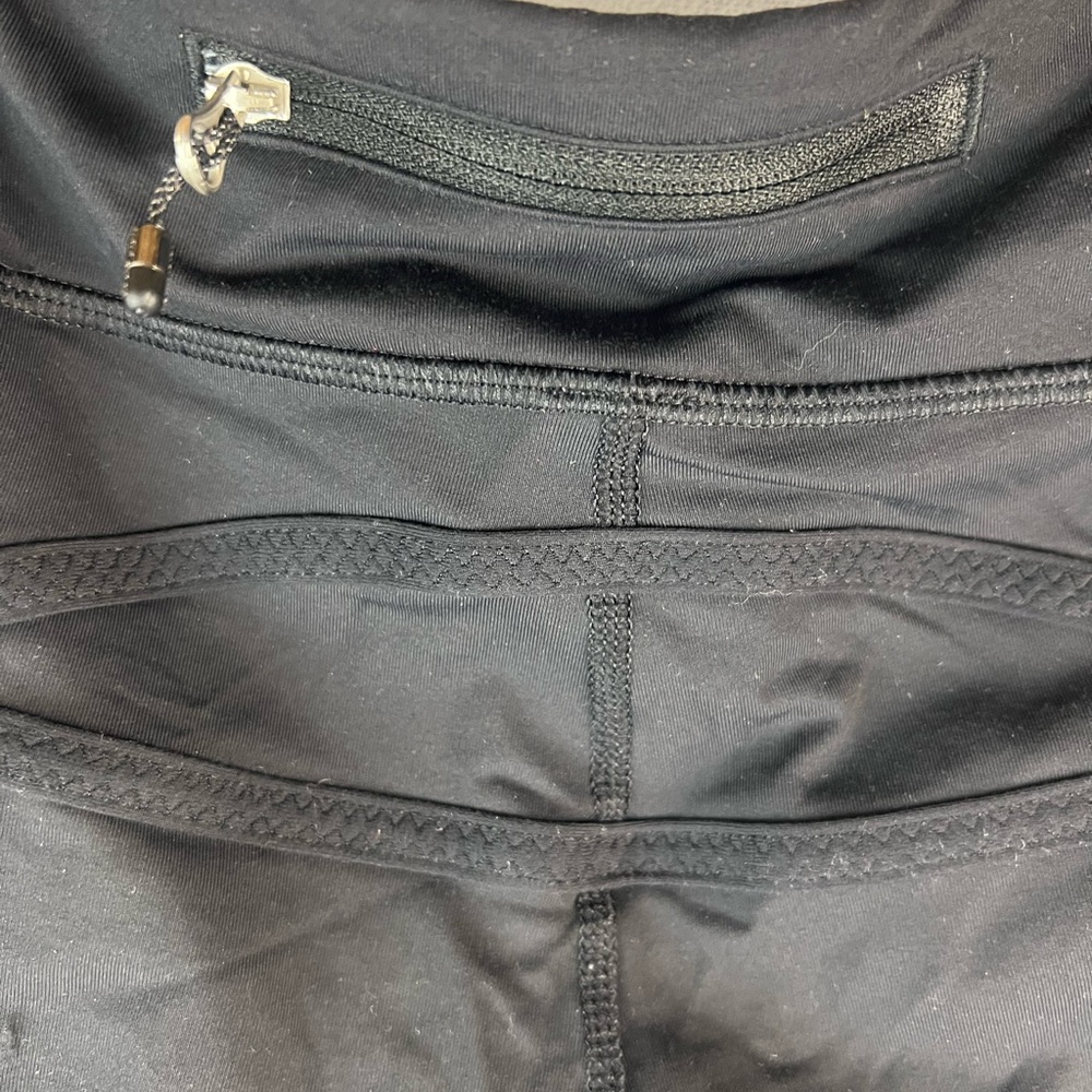 Lululemon Run For Your Life Crop Ruched Leggings, 8 - Picture 7 of 13